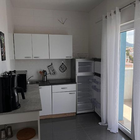 Apartment Lena Baška Voda المظهر الخارجي الصورة