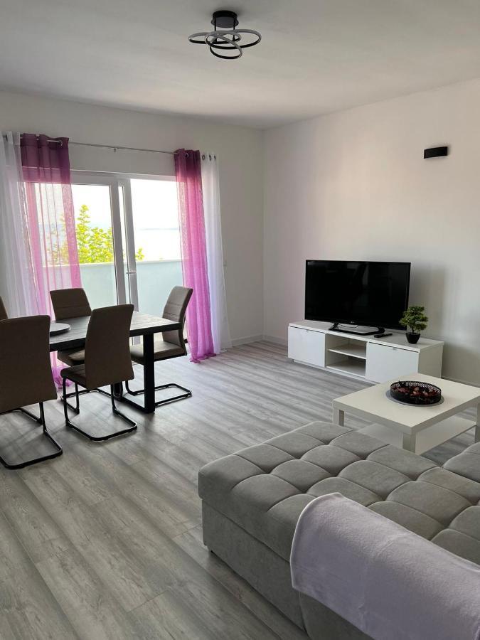 Apartment Lena Baška Voda المظهر الخارجي الصورة