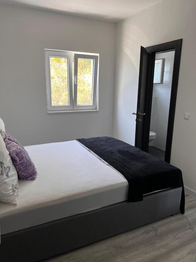 Apartment Lena Baška Voda المظهر الخارجي الصورة