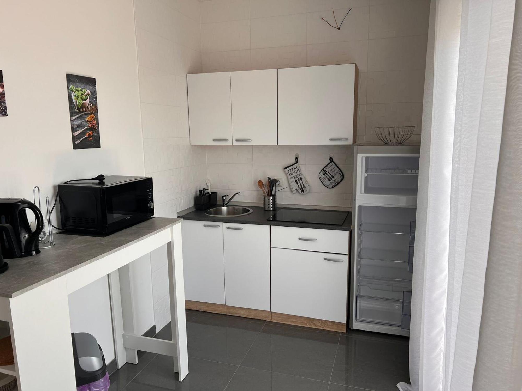Apartment Lena Baška Voda المظهر الخارجي الصورة